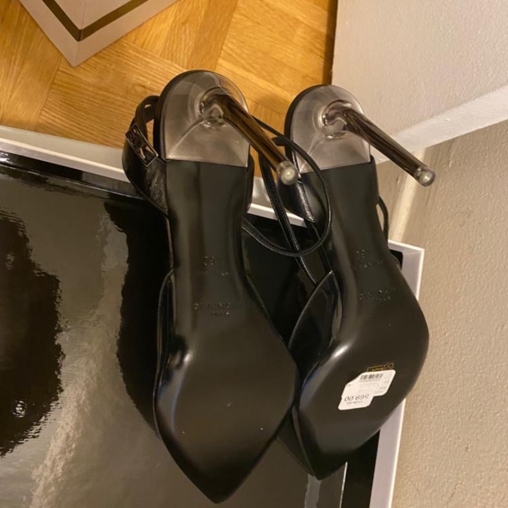 Givenchy heels - Picture 3 of 3